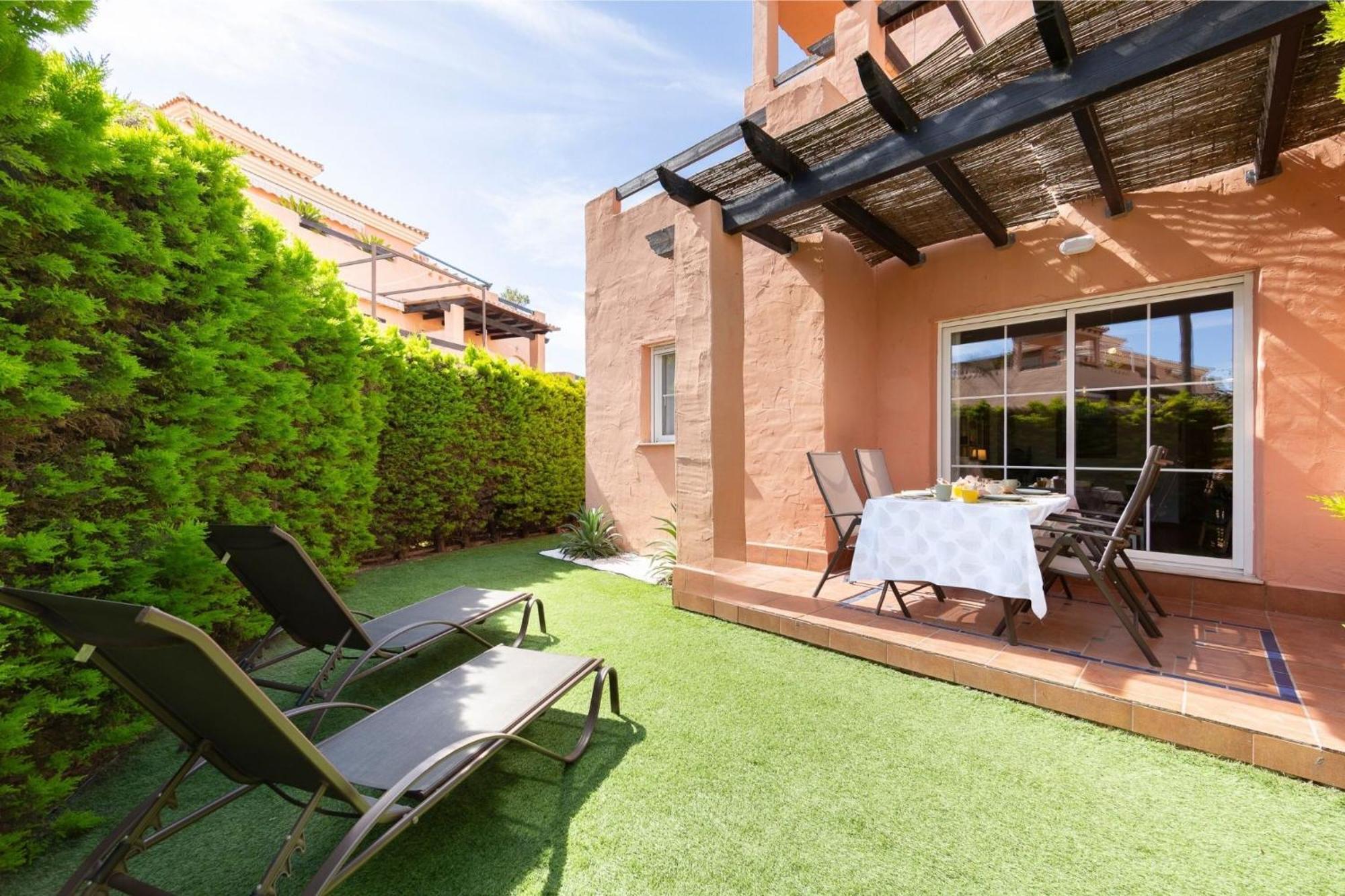 Jardin Privado # Netflix # Playa A 8Min # Wifi # Familia # Apartamento Vera Ngoại thất bức ảnh